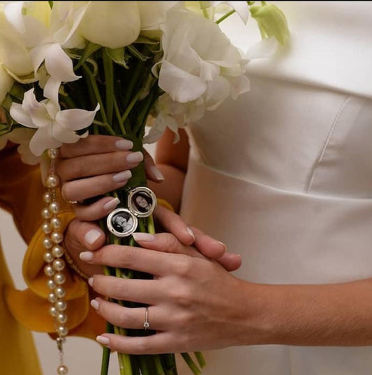 Relicario Buquet (abrir e fechar redondo)