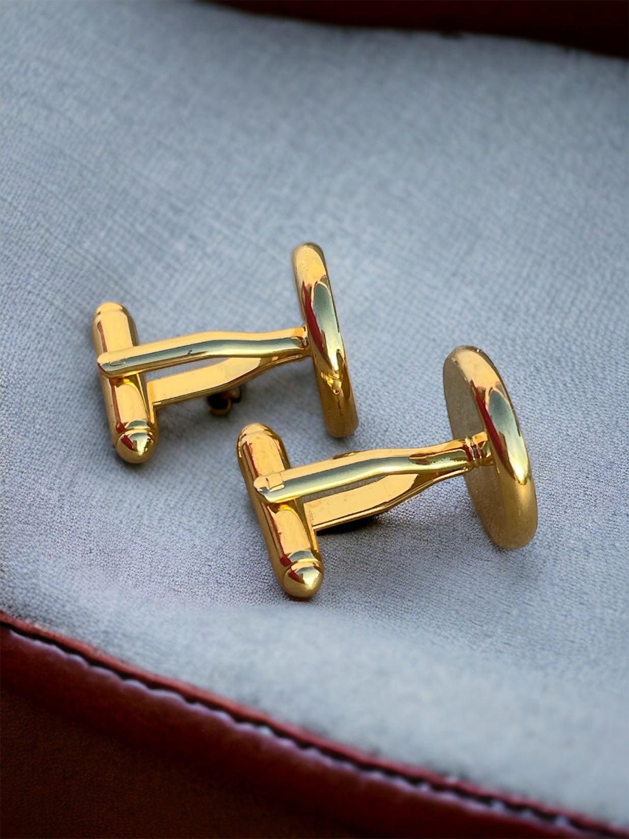 Cufflinks