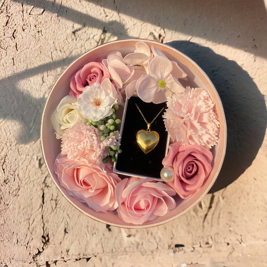 Caixa florida + Coração com fotografia