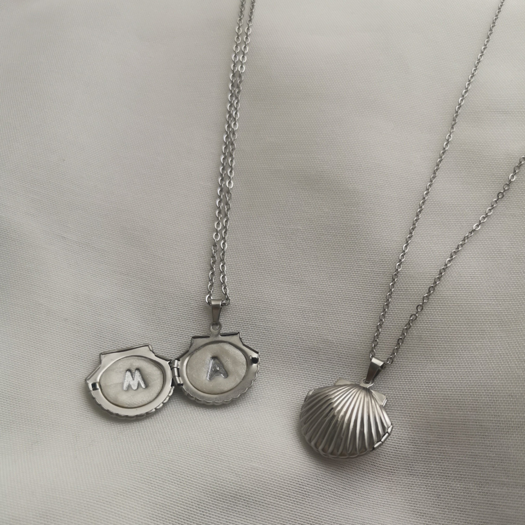Clara Shell - Silver Version